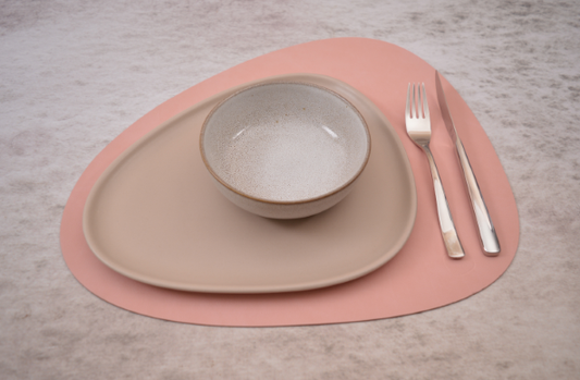 LIND DNA Nupo Leather Table Mat Curved Large - Rose