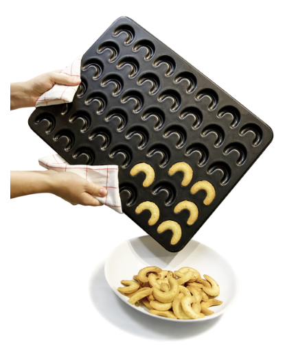 Zenker Crescent Cookie Baking Tray 42x33cm – 42 Non-Stick Moulds